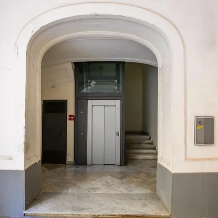 Apartment Pica Starlight At Station Naples