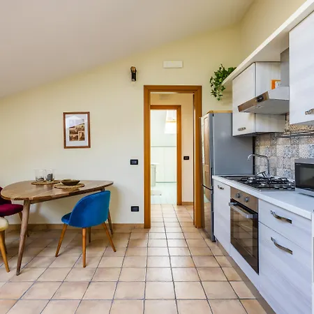 Apartment Pica Starlight At Station Naples